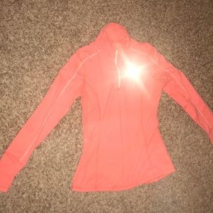 Coral pullover